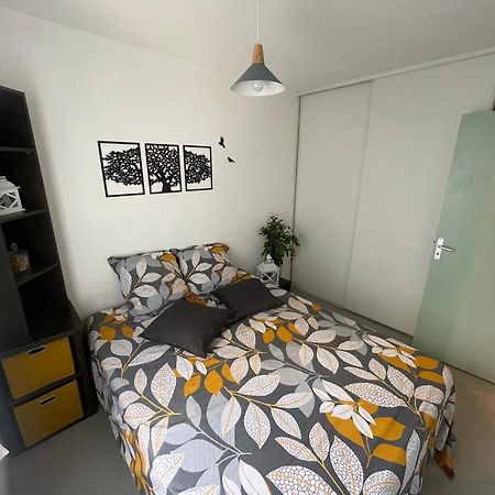 Cosy Arena Bed & Breakfast นีมส์ ภายนอก รูปภาพ